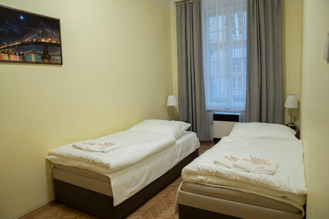 Helen Homestay Vaclavske Namesti Πράγα Εξωτερικό φωτογραφία